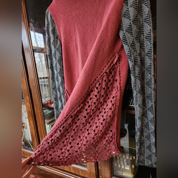 BKE Gimmicks Mixed Pattern Cardigan Collared Knit Button Up - Picture 6 of 9